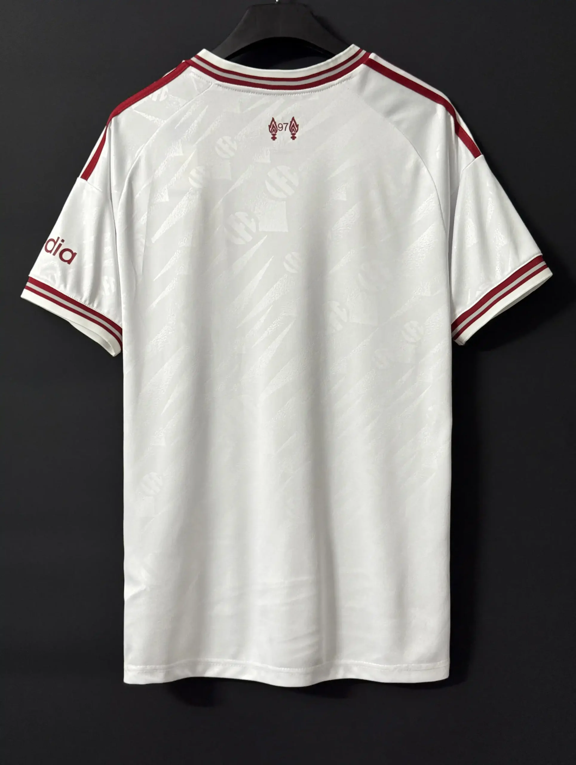 Camiseta Segunda Liverpool 2026 2027 – Versión Hincha_1 Camiseta Segunda Liverpool 2026 2027 – Versión Hincha_1